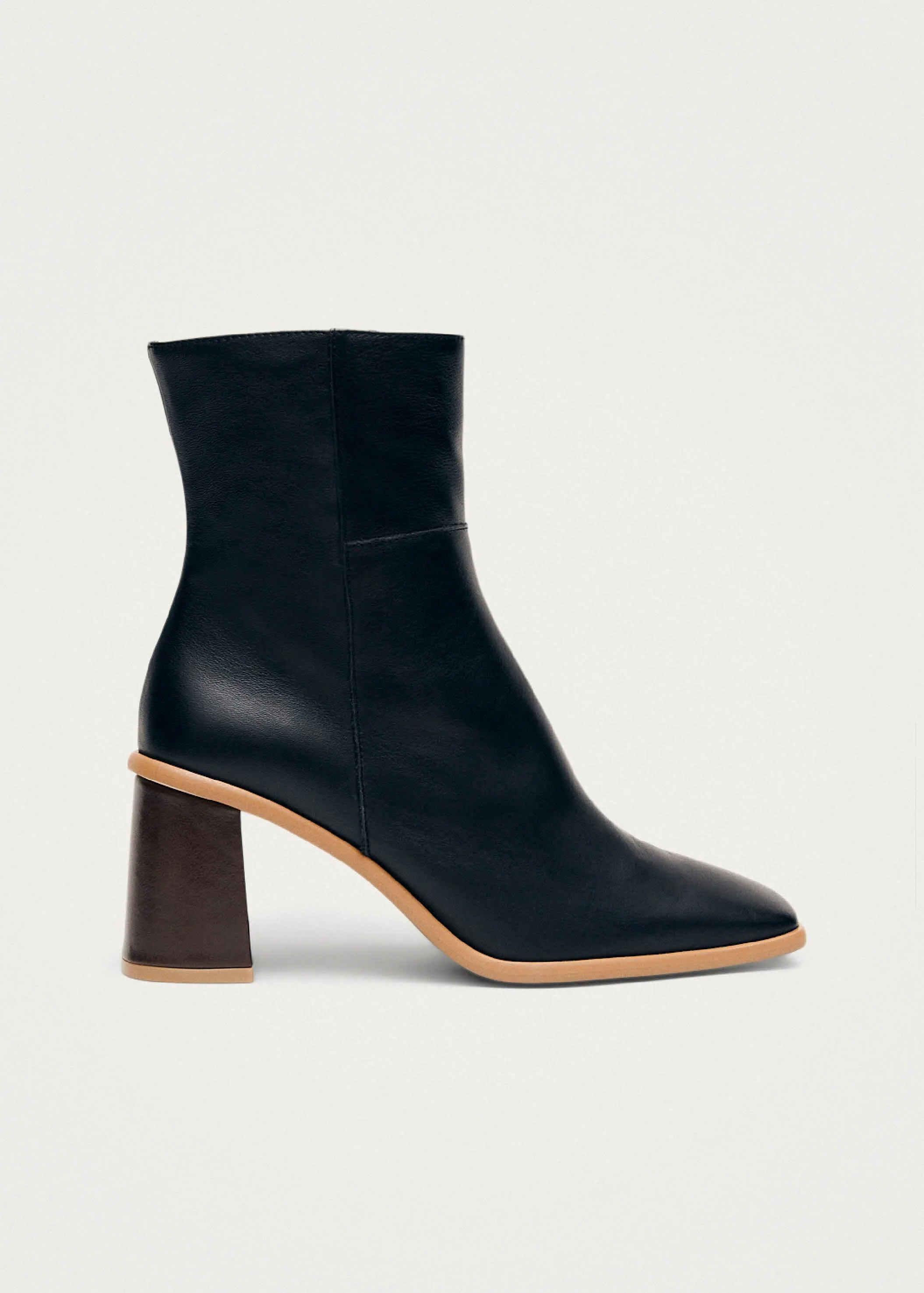 792-west-vintage-black-leather-ankle-boots-1.webp West Vintage Black Leather Ankle Boots